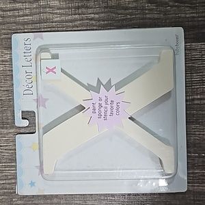 Baby Boom wooden decor letters. Letter X